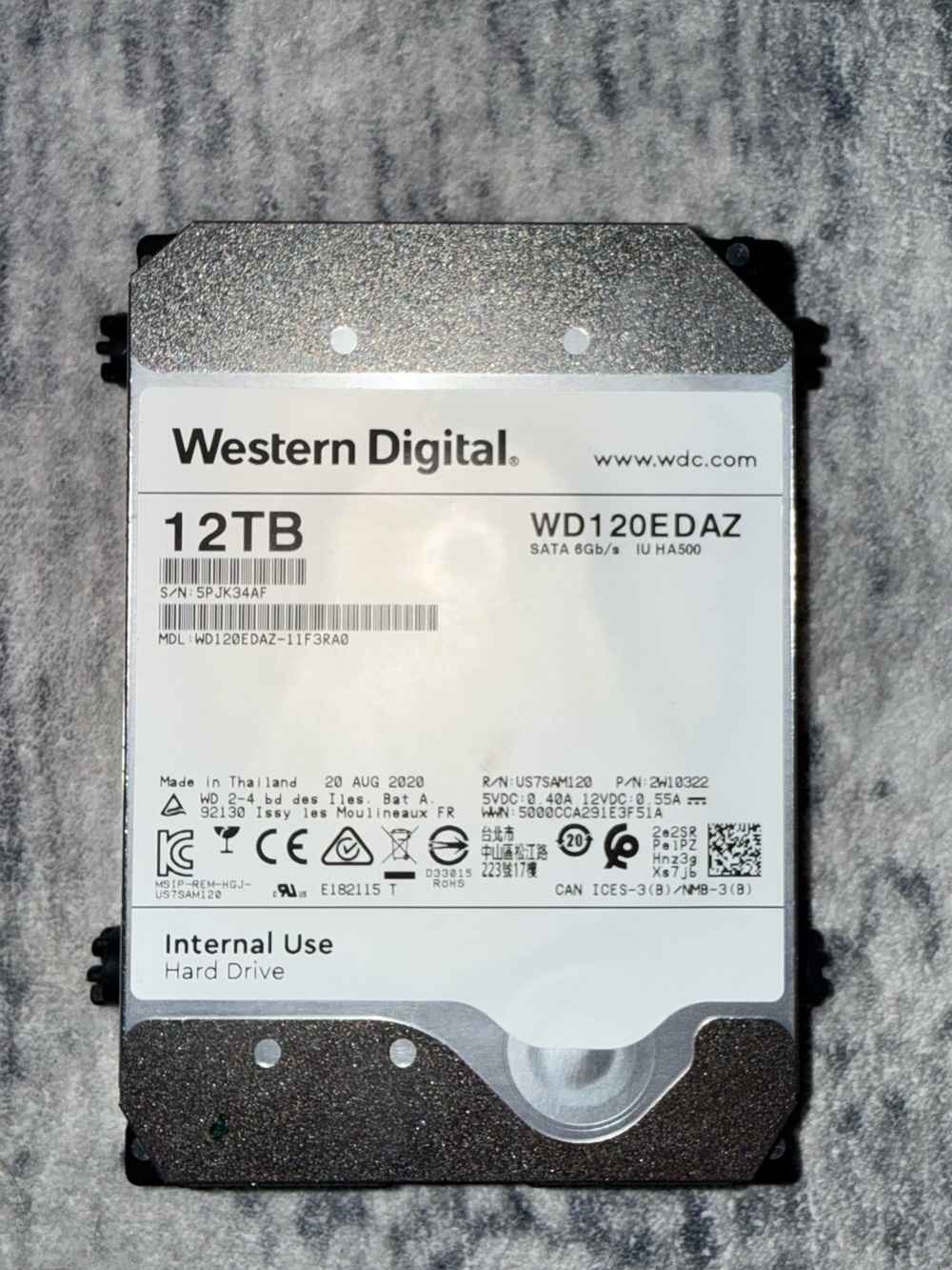 Western Digital 12TB HDD WD120EDAZ SATA 6Gb/s 3.5” Internal Hard Drive
